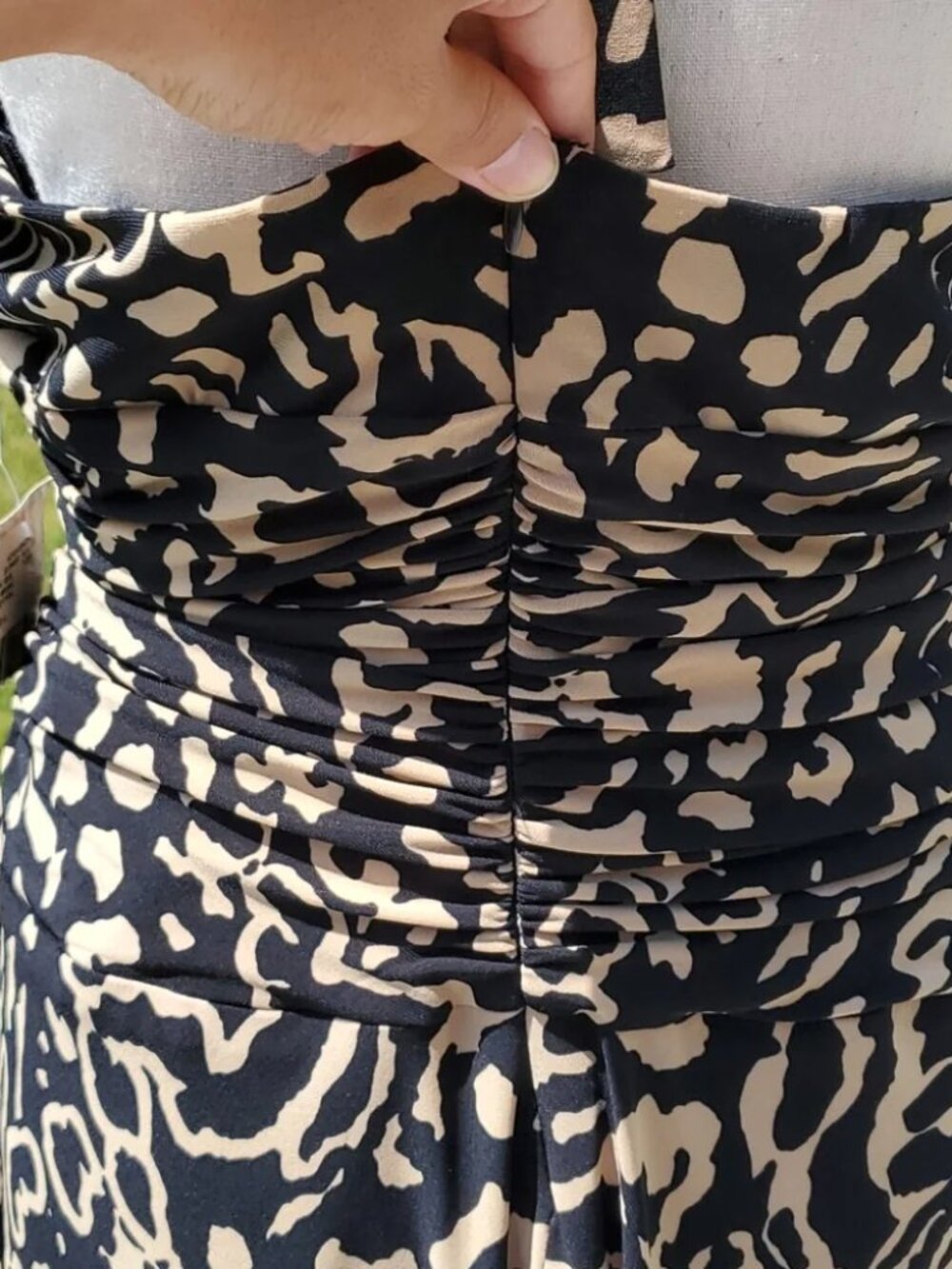 NWT Jones New York Animal Print Sleeveless Halter Dress | Jones V-Neck  Dress - Picture 6 of 11